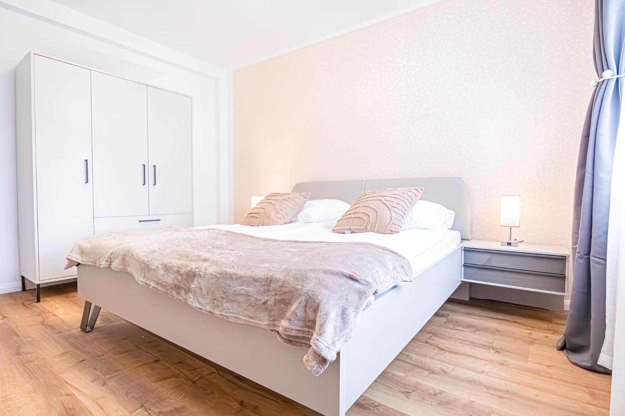 Charming 1Br And 1Lr Apt Modern Design Donaustadt Bécs Kültér fotó