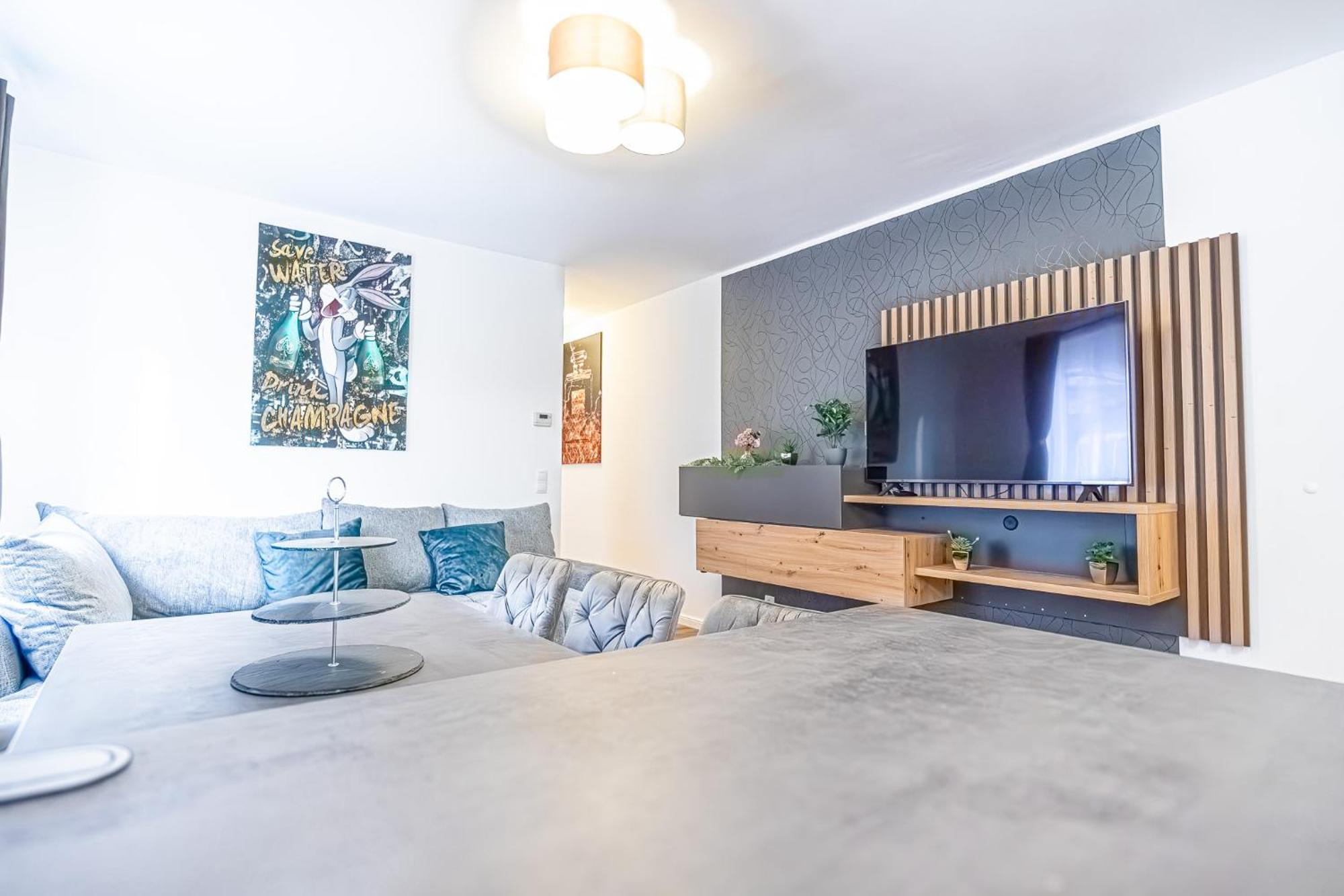 Charming 1Br And 1Lr Apt Modern Design Donaustadt Bécs Kültér fotó