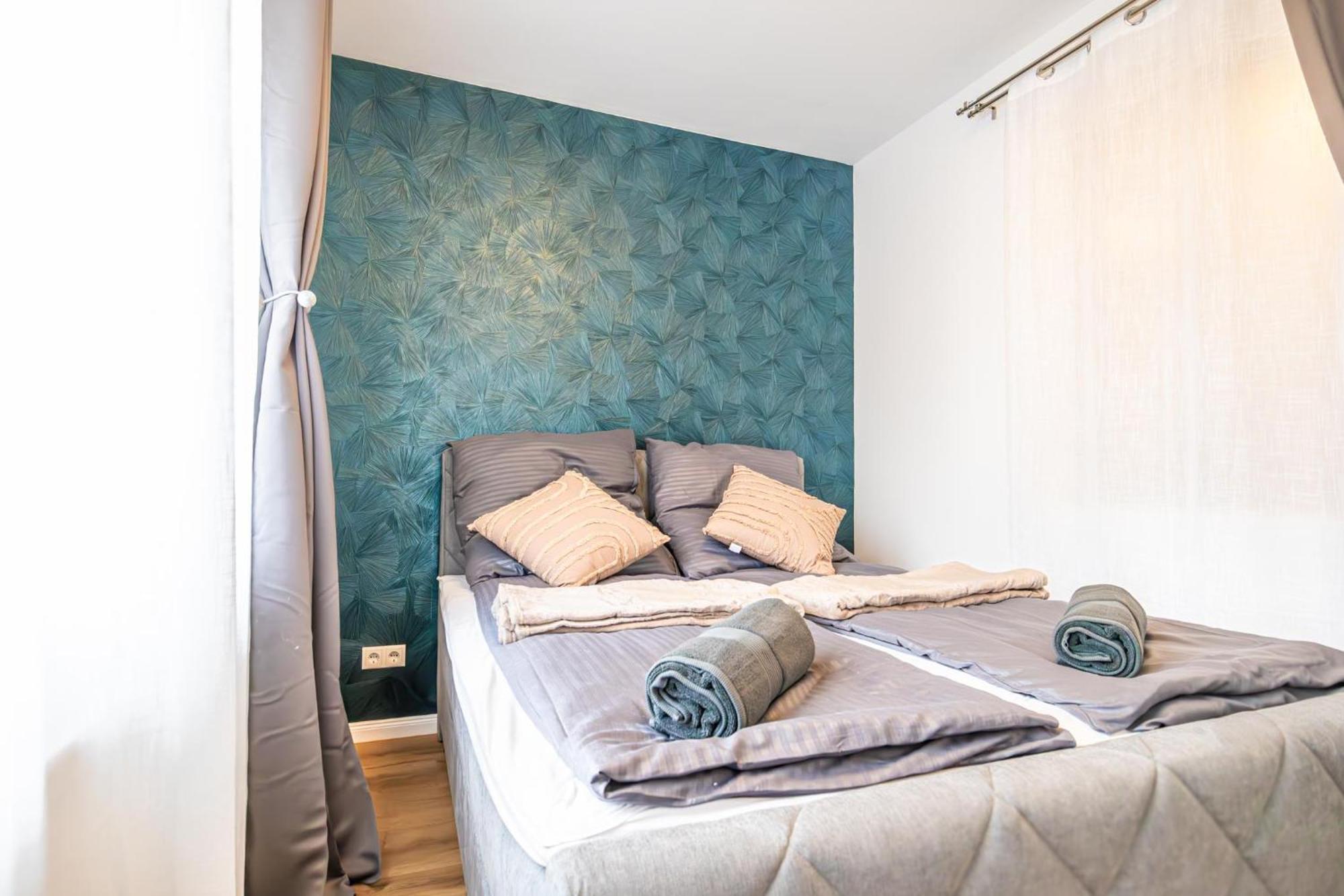 Charming 1Br And 1Lr Apt Modern Design Donaustadt Bécs Kültér fotó