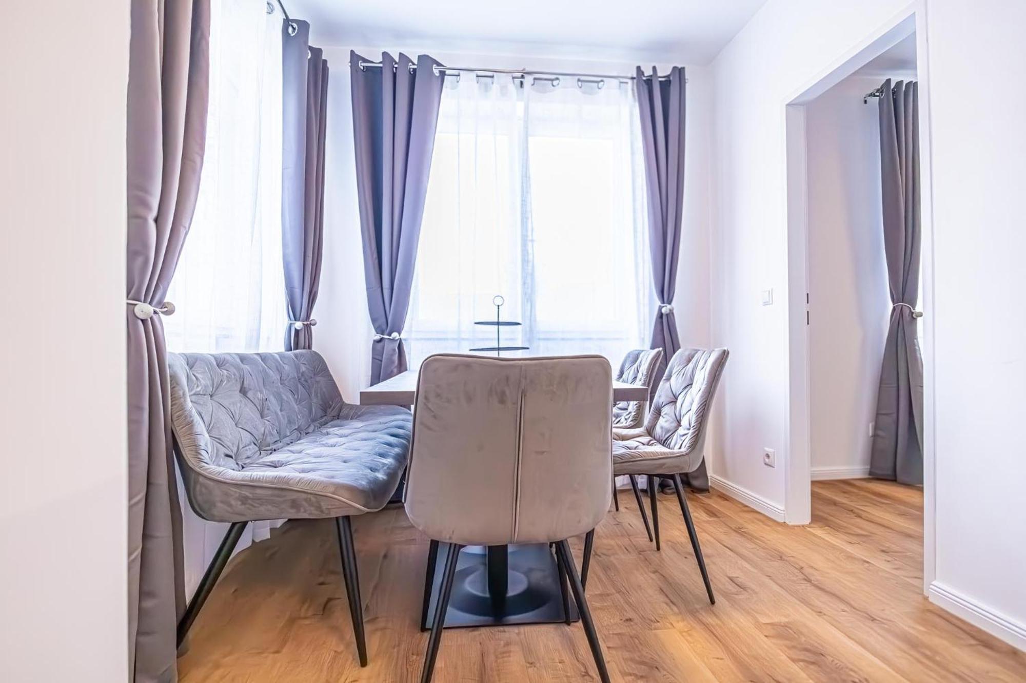 Charming 1Br And 1Lr Apt Modern Design Donaustadt Bécs Kültér fotó